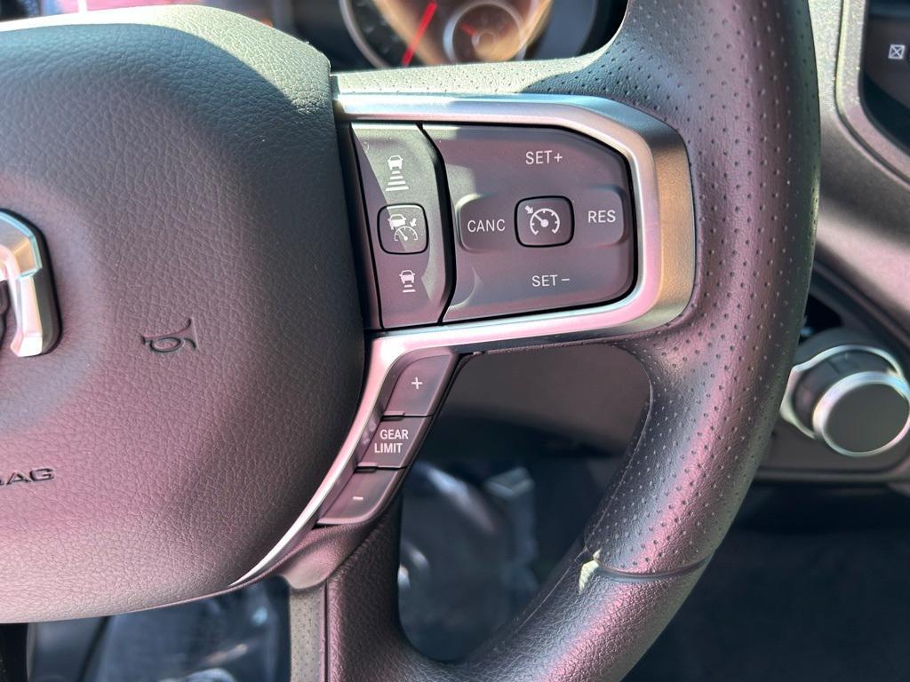 new 2025 Ram 1500 car, priced at $44,992