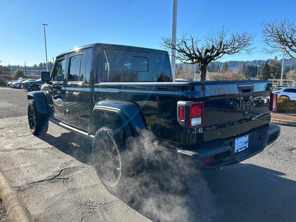 new 2025 Jeep Gladiator car, priced at $39,989