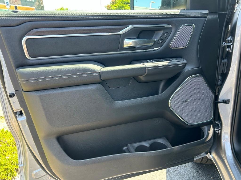 new 2025 Ram 1500 car, priced at $59,476