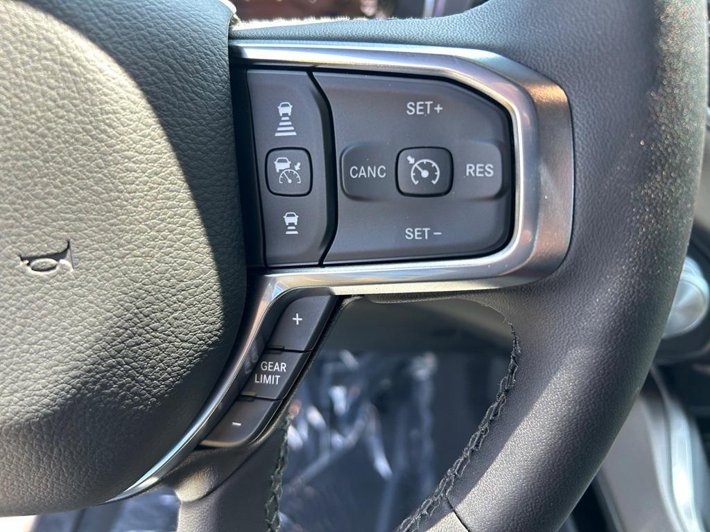 new 2025 Ram 1500 car, priced at $59,476