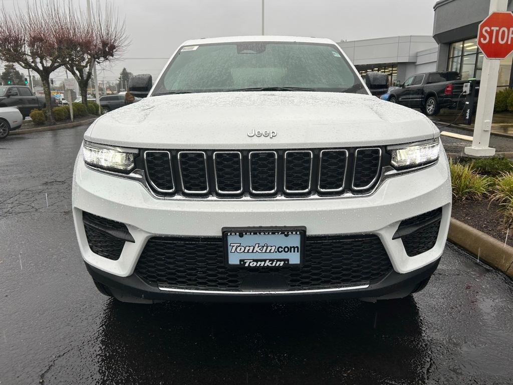 new 2025 Jeep Grand Cherokee car, priced at $42,058