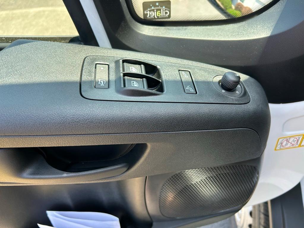 new 2024 Ram ProMaster 3500 car, priced at $48,995