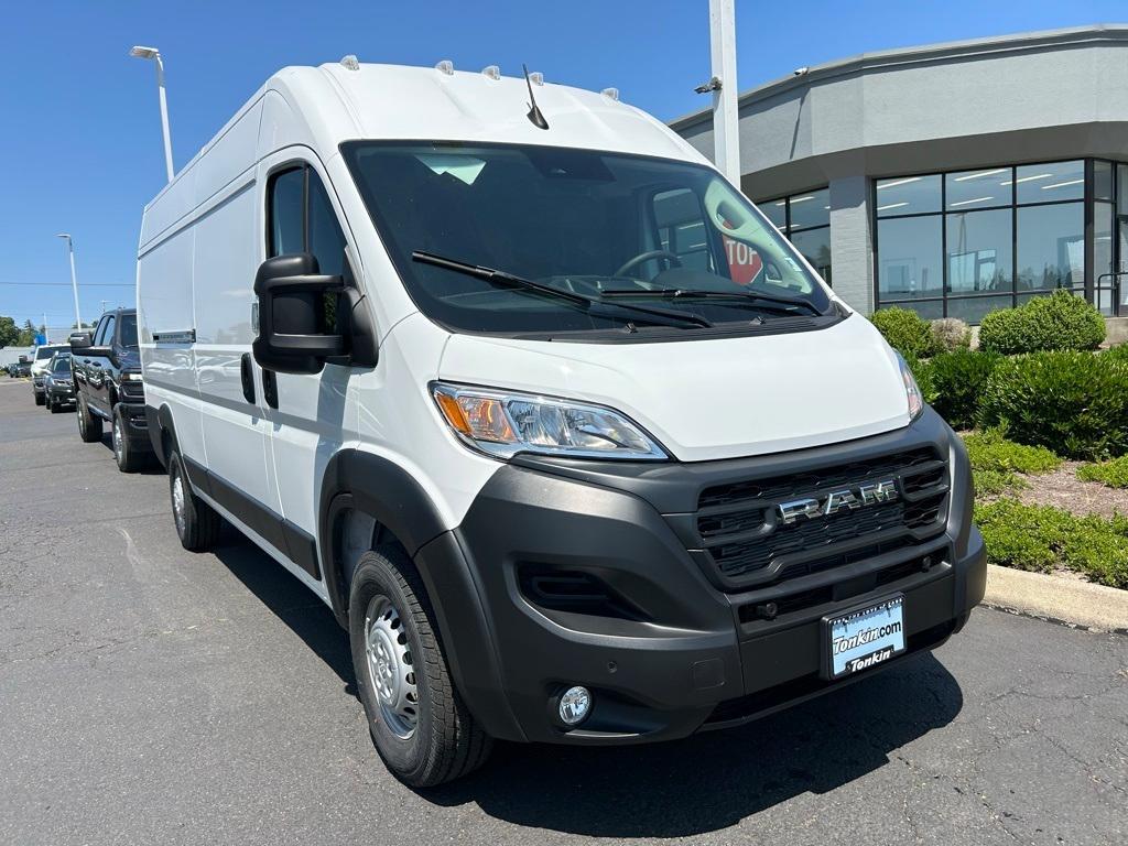 new 2024 Ram ProMaster 3500 car, priced at $48,995