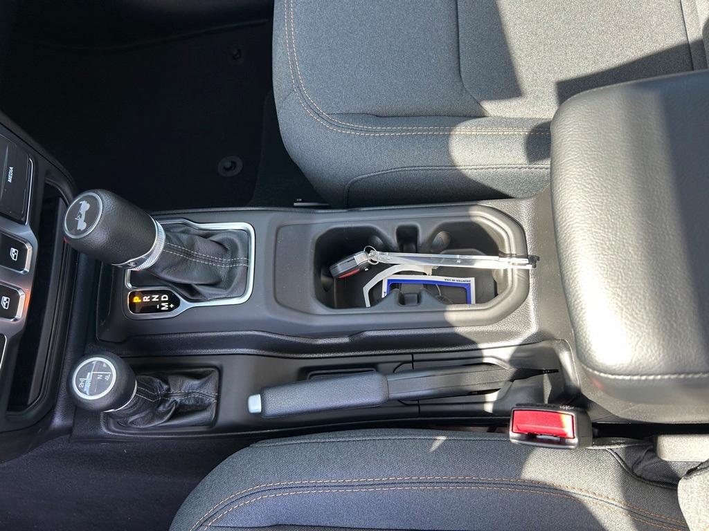 new 2025 Jeep Wrangler car, priced at $34,992