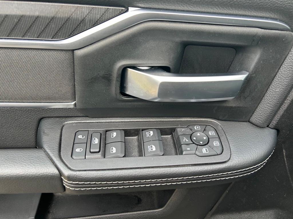 new 2025 Ram 3500 car, priced at $71,992