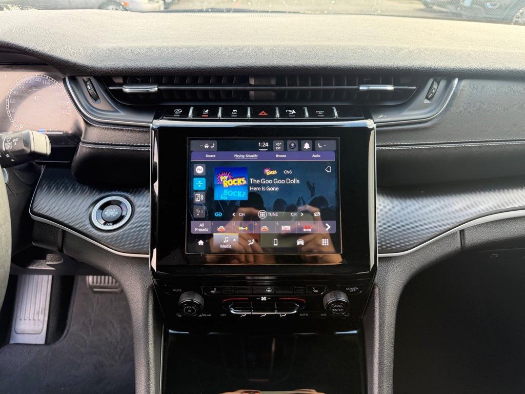 used 2023 Jeep Grand Cherokee car, priced at $30,990