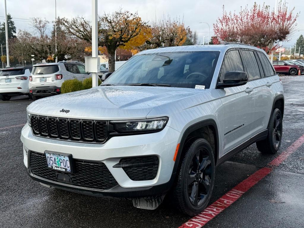 used 2023 Jeep Grand Cherokee car, priced at $30,990