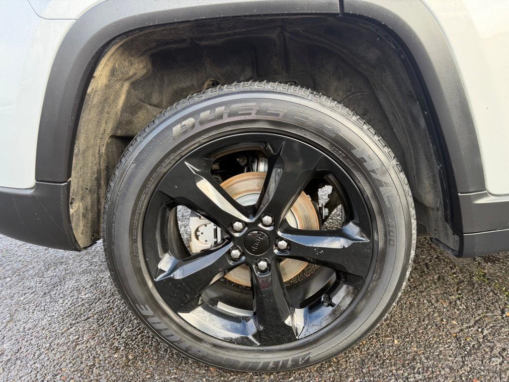 used 2023 Jeep Grand Cherokee car, priced at $30,990