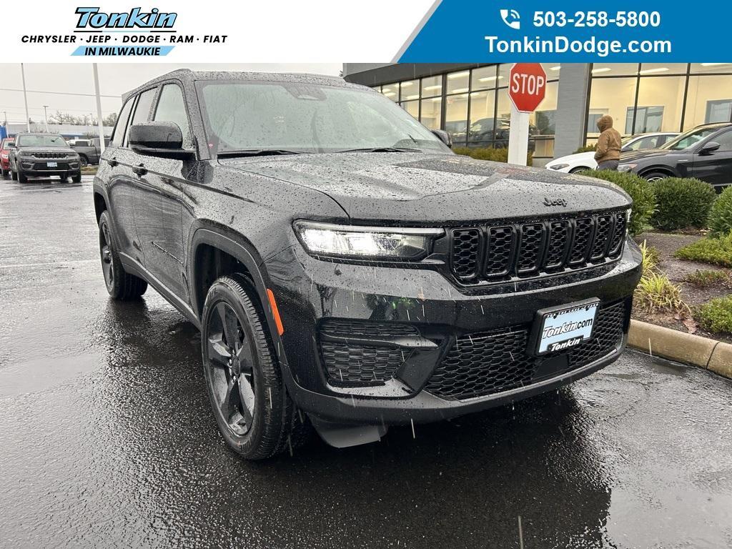 new 2025 Jeep Grand Cherokee car, priced at $46,772