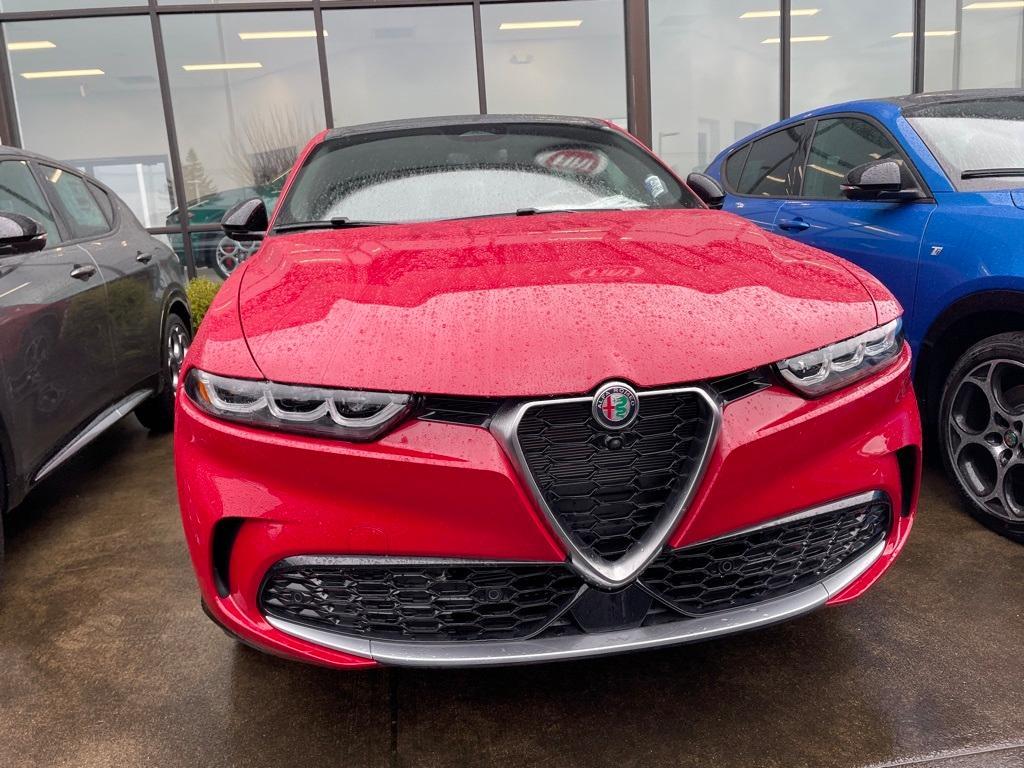 new 2024 Alfa Romeo Tonale car, priced at $45,640