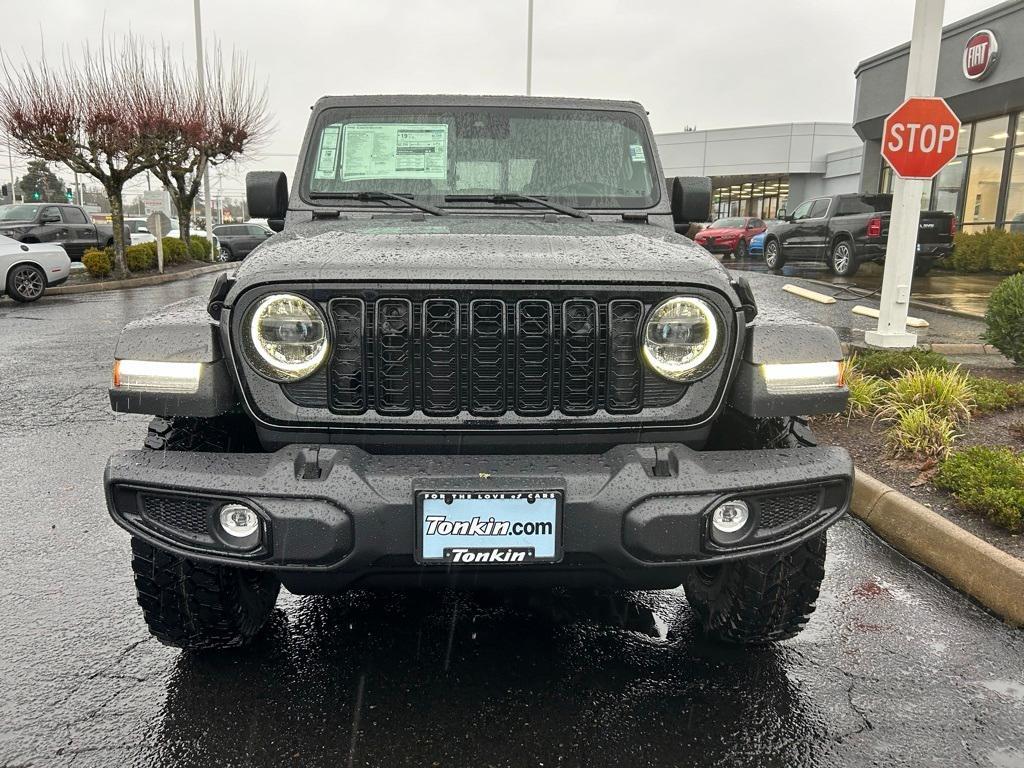 new 2025 Jeep Gladiator car, priced at $49,980