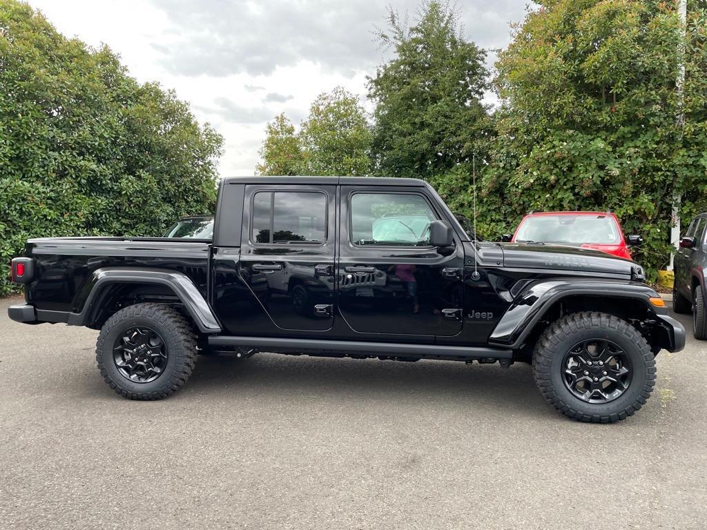 new 2023 Jeep Gladiator car, priced at $44,655