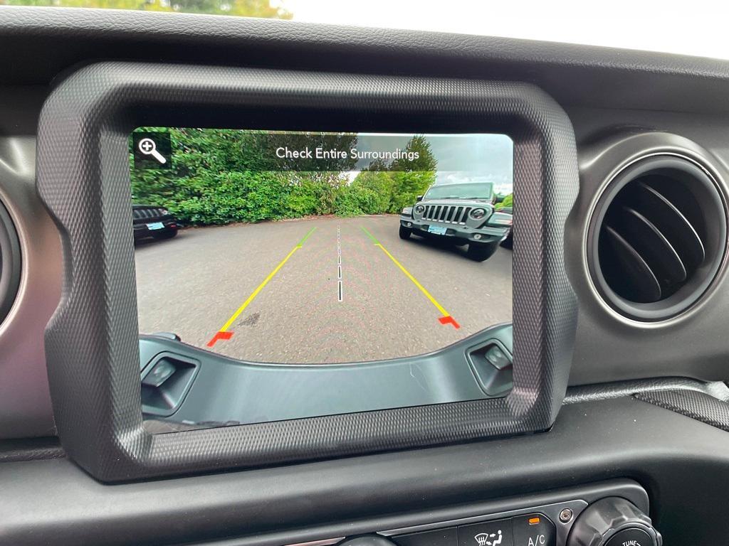 new 2023 Jeep Gladiator car, priced at $44,655