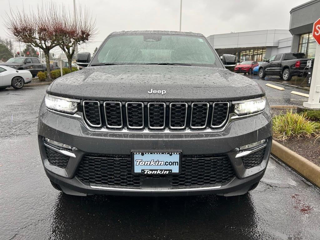 new 2025 Jeep Grand Cherokee car, priced at $47,555