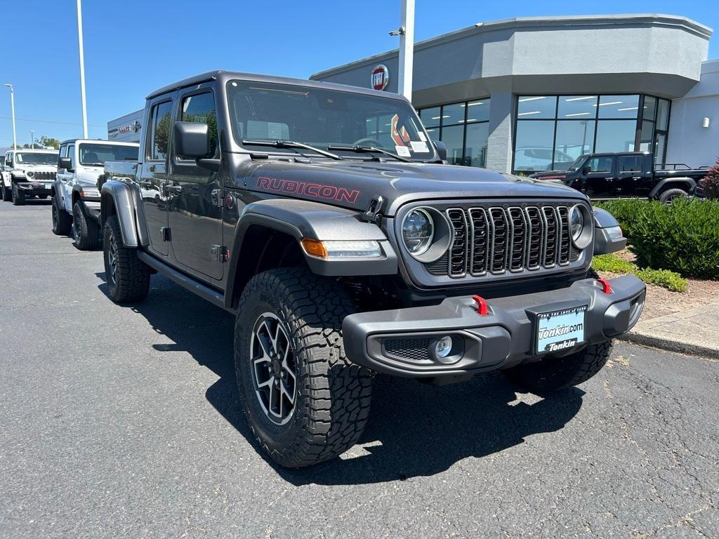 new 2025 Jeep Gladiator car, priced at $49,902
