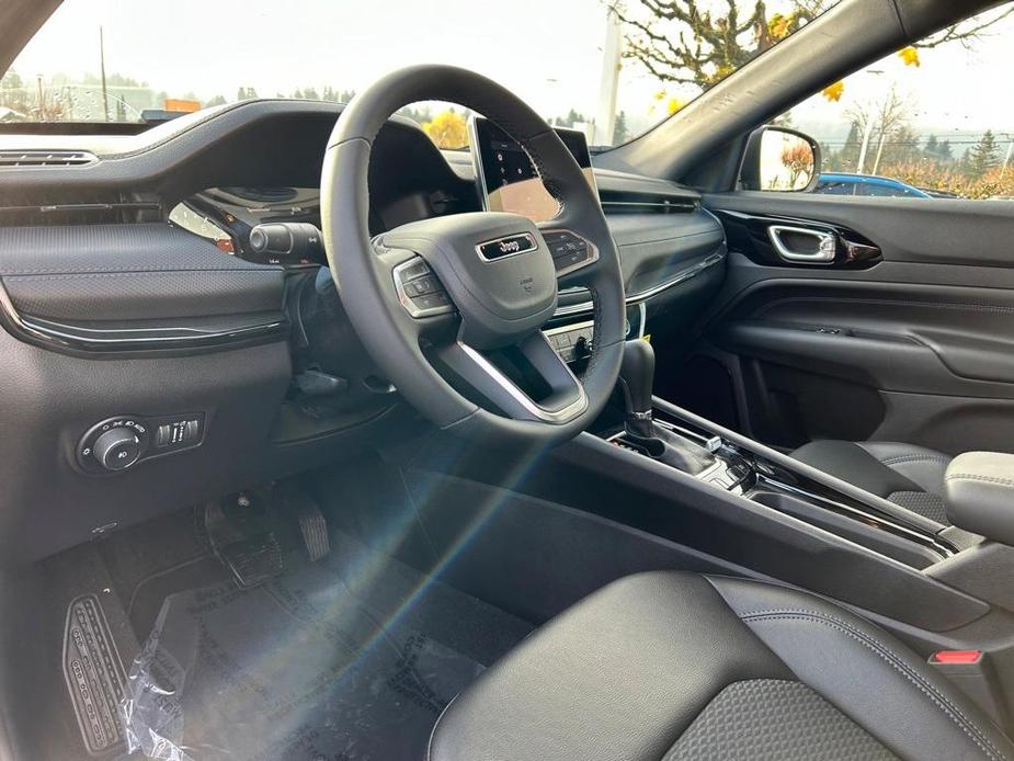 new 2025 Jeep Compass car, priced at $27,992