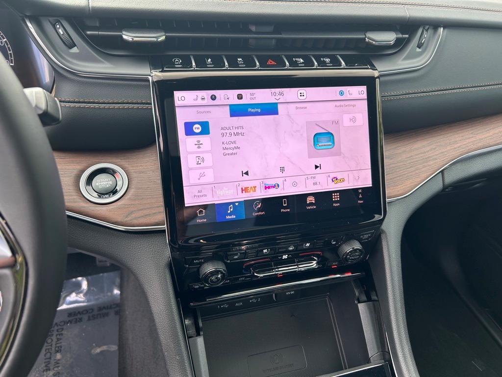 new 2025 Jeep Grand Cherokee car, priced at $61,178