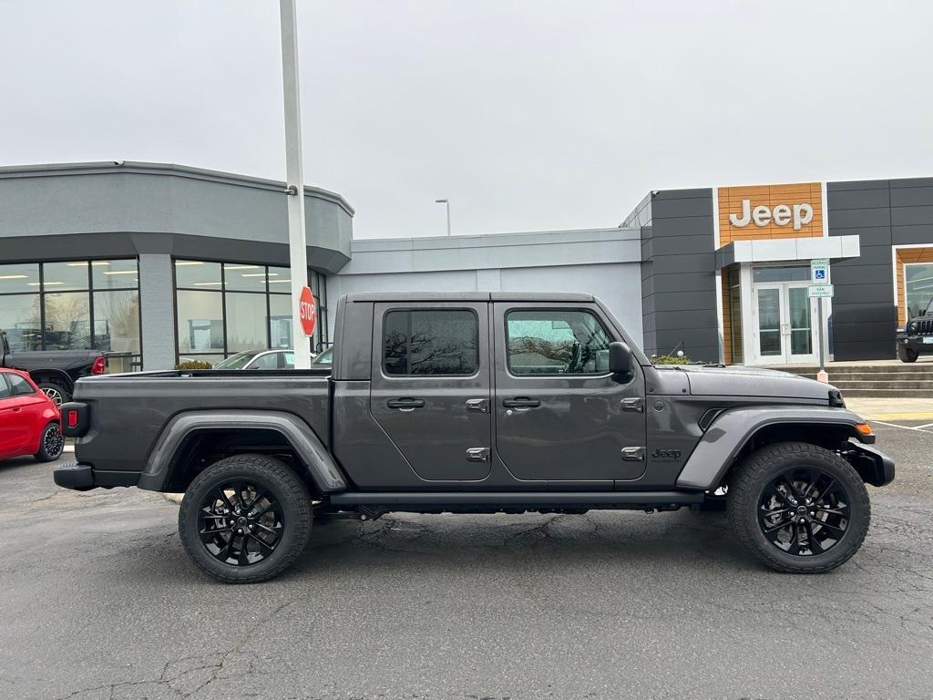 new 2025 Jeep Gladiator car, priced at $40,989