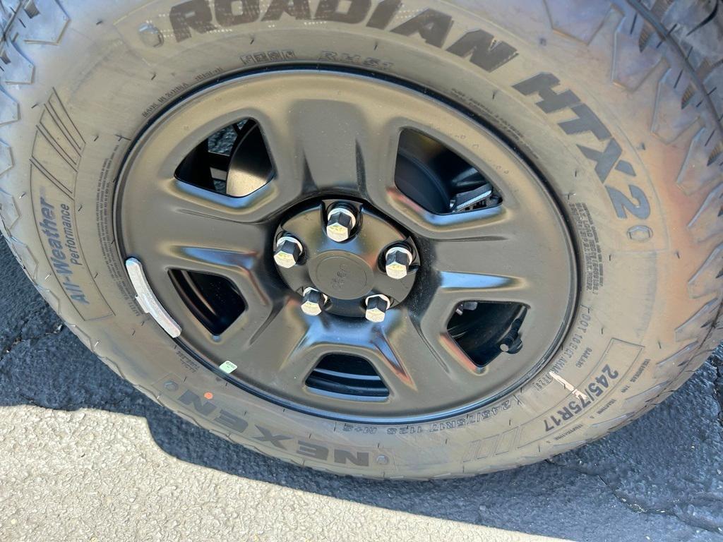 new 2025 Jeep Wrangler car, priced at $37,492