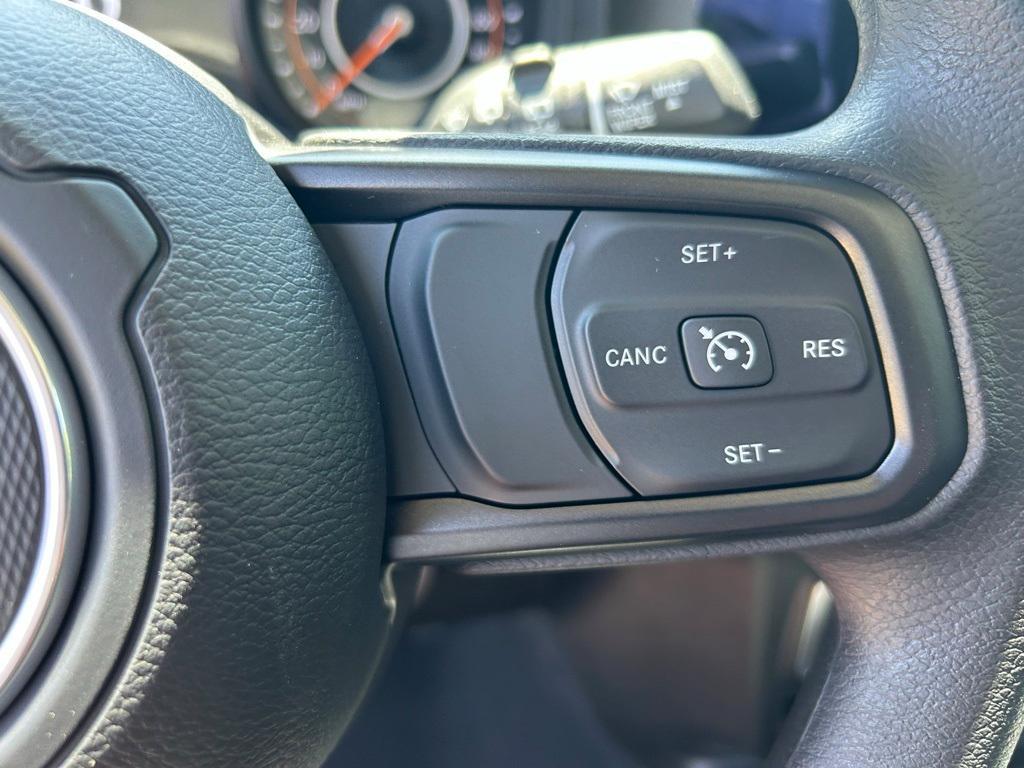 new 2025 Jeep Wrangler car, priced at $37,492
