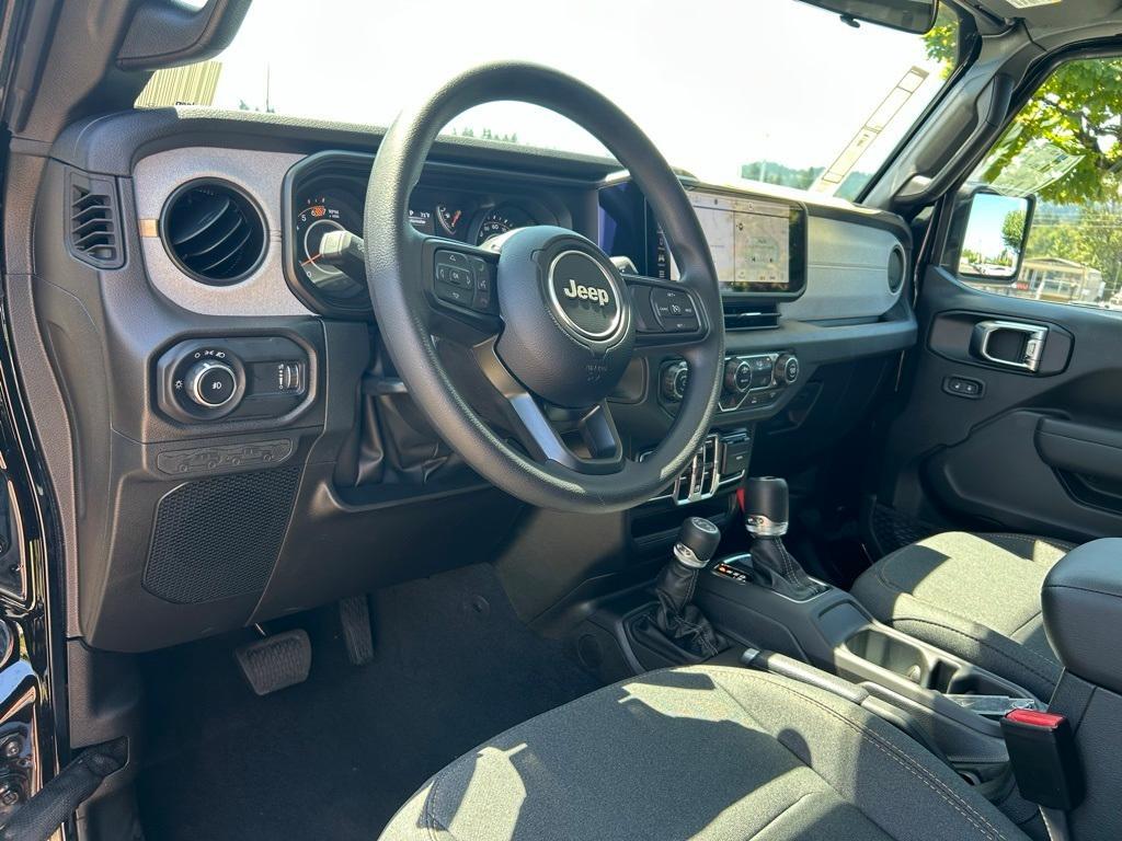 new 2025 Jeep Wrangler car, priced at $37,492
