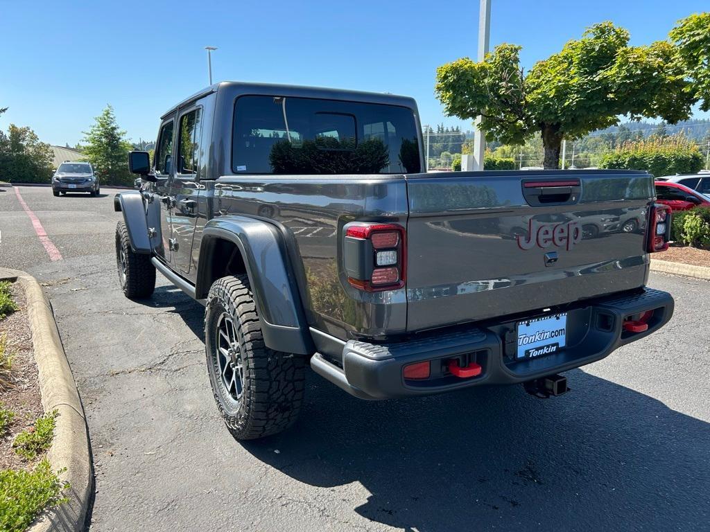 new 2025 Jeep Gladiator car, priced at $48,106