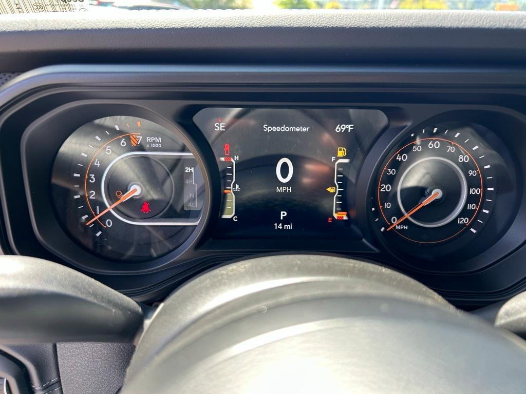 new 2025 Jeep Gladiator car, priced at $48,106