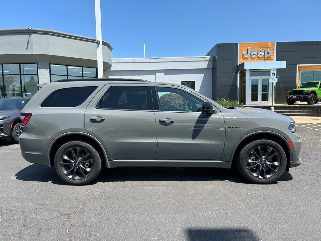 new 2025 Dodge Durango car, priced at $50,992