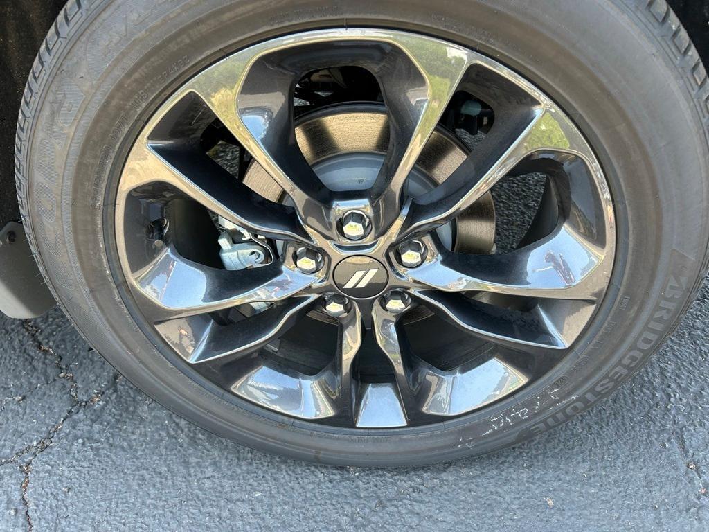new 2025 Dodge Durango car, priced at $50,992