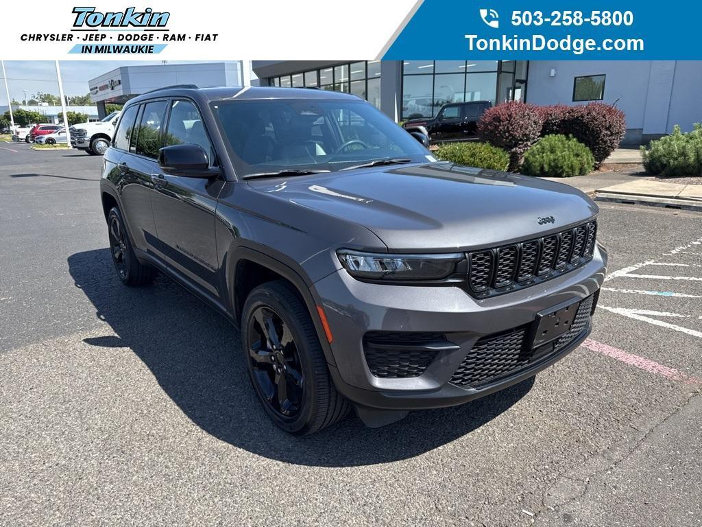 used 2023 Jeep Grand Cherokee car