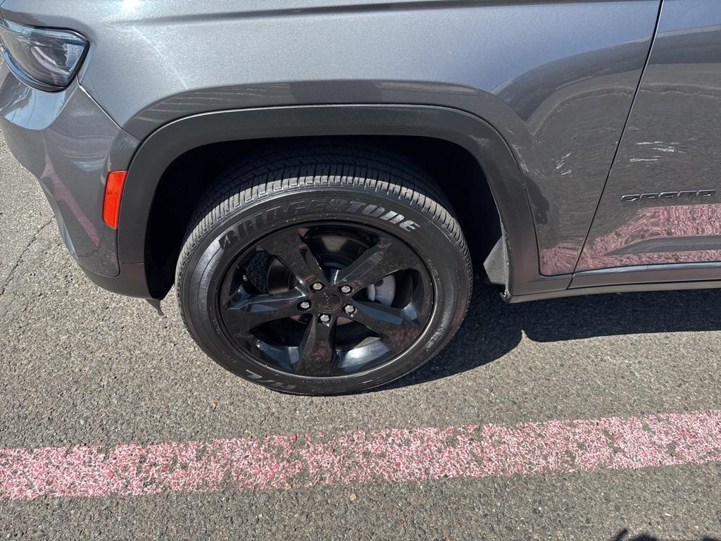 used 2023 Jeep Grand Cherokee car