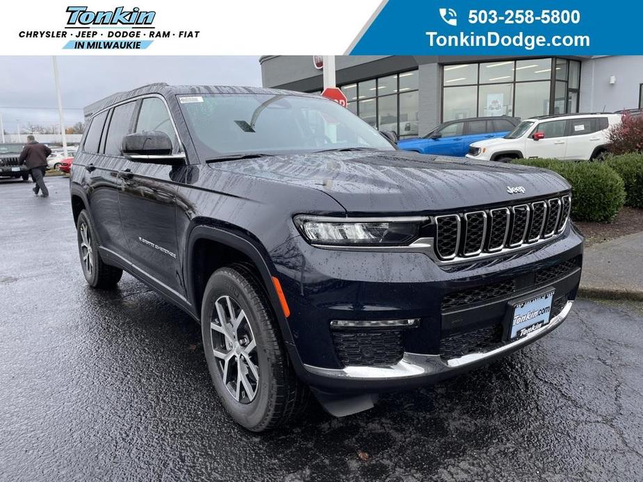 new 2024 Jeep Grand Cherokee L car, priced at $54,050