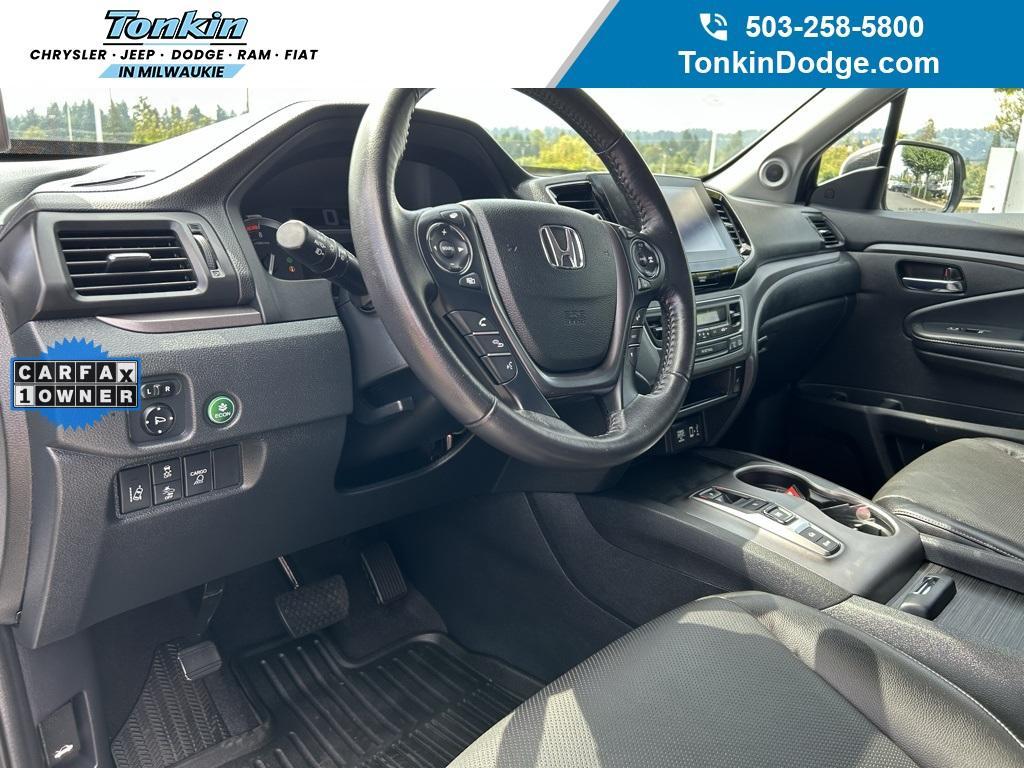 used 2023 Honda Ridgeline car, priced at $32,000