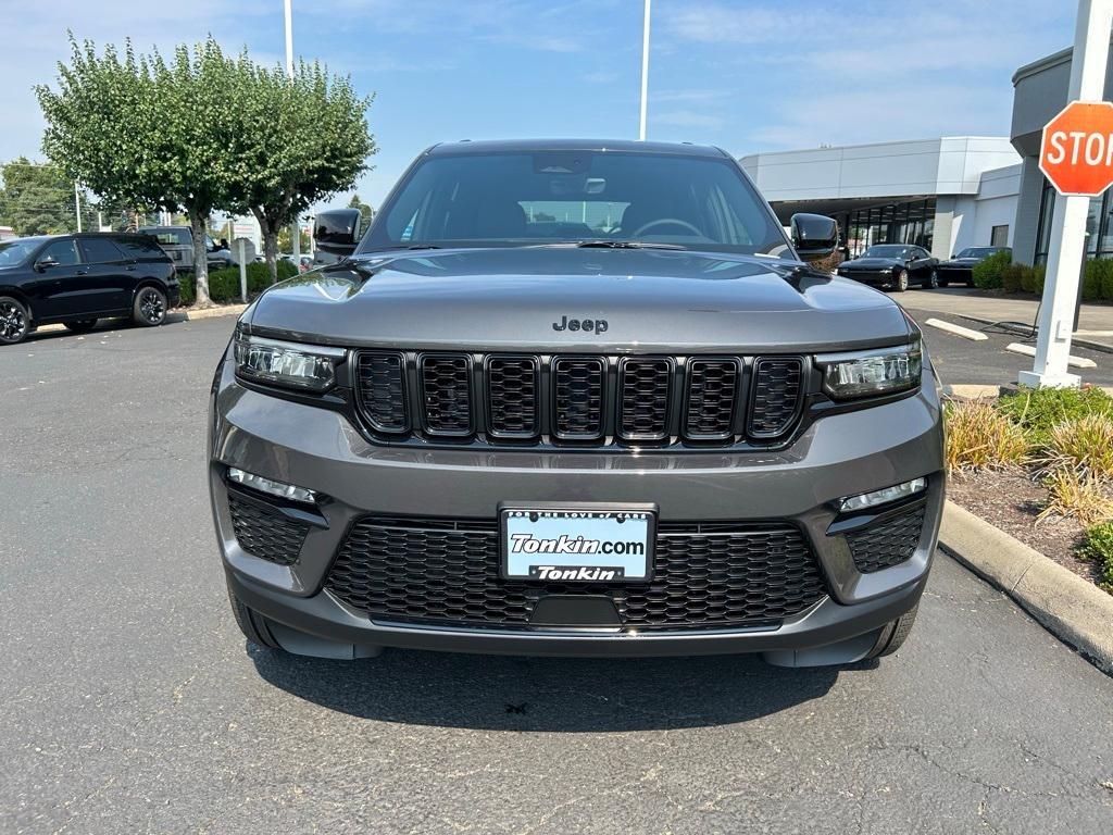 new 2025 Jeep Grand Cherokee car, priced at $44,992