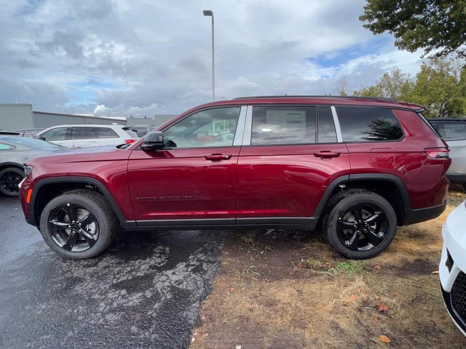 new 2023 Jeep Grand Cherokee L car, priced at $45,992