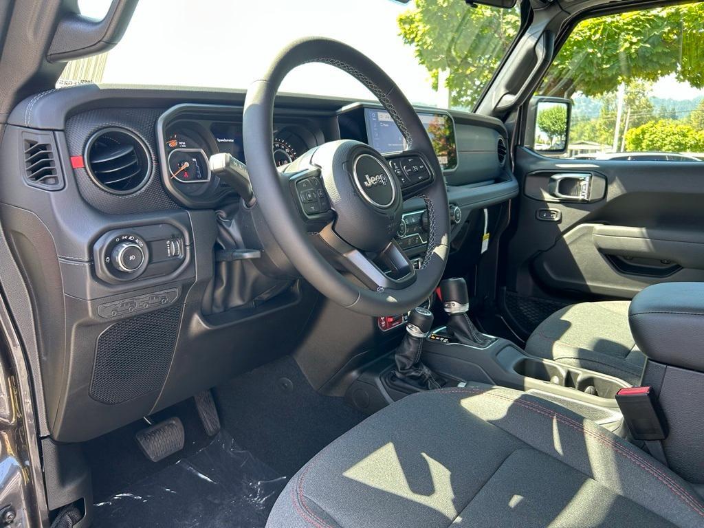 new 2025 Jeep Wrangler car, priced at $54,348