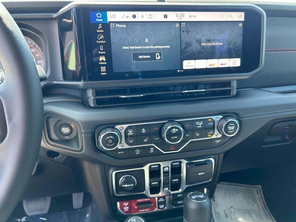 new 2025 Jeep Wrangler car, priced at $54,348