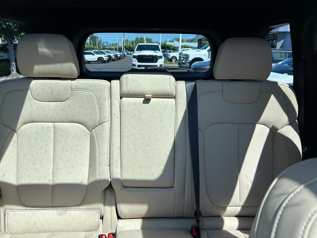 new 2025 Jeep Grand Cherokee car, priced at $45,796