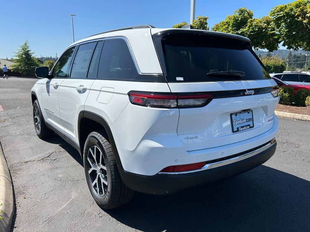 new 2025 Jeep Grand Cherokee car, priced at $45,796