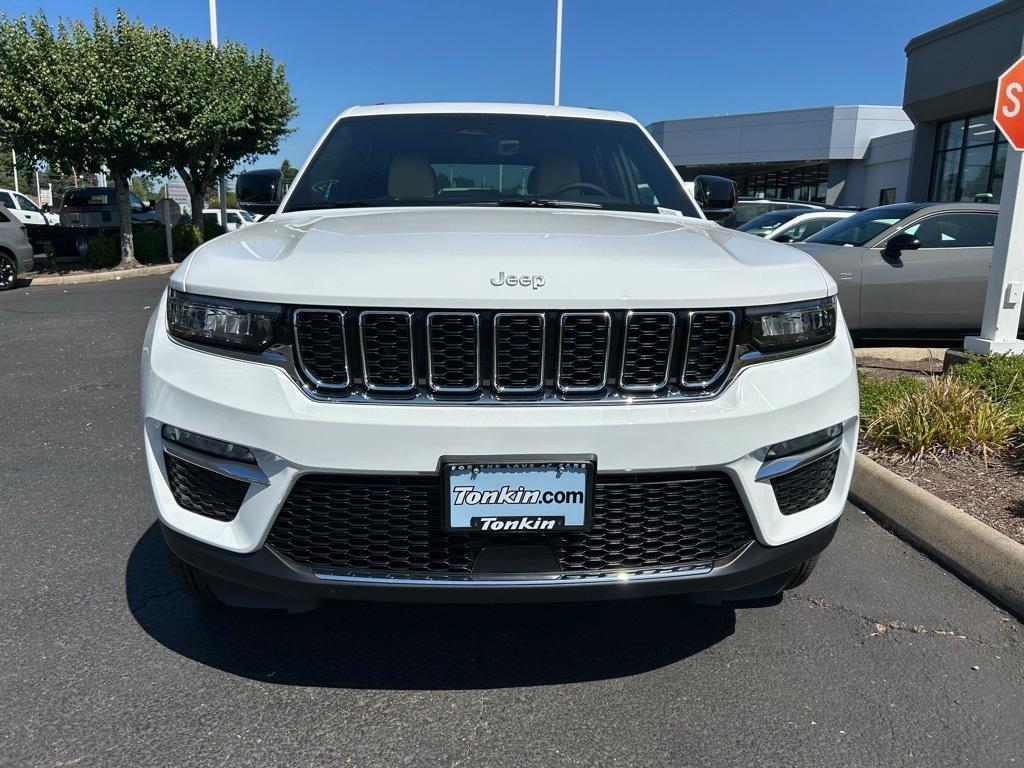 new 2025 Jeep Grand Cherokee car, priced at $45,796