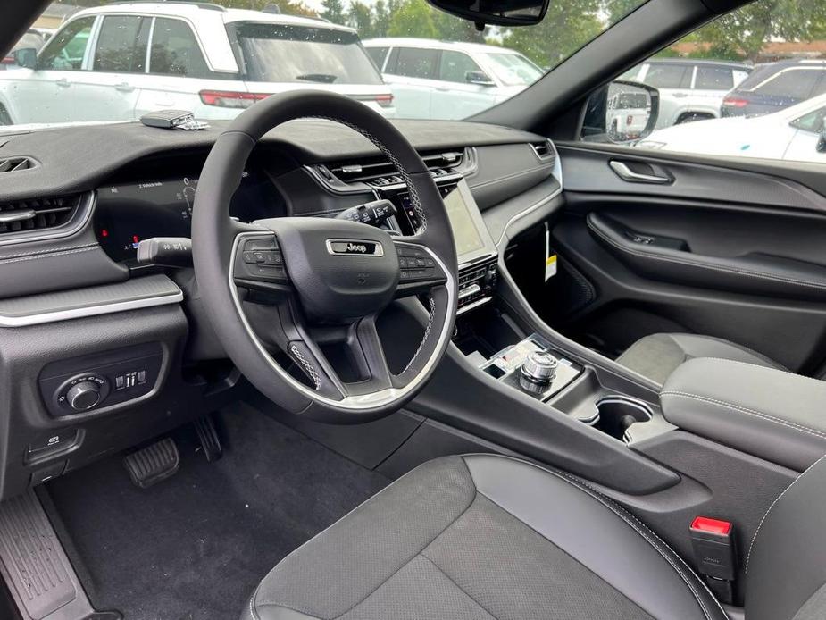 new 2023 Jeep Grand Cherokee L car, priced at $43,645