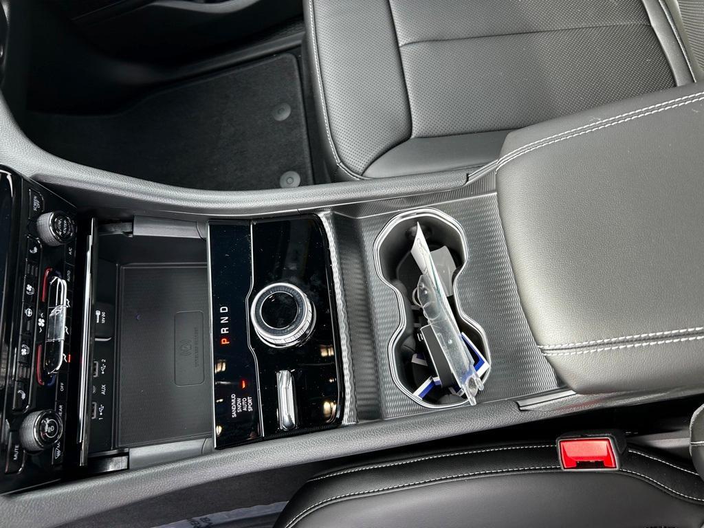 new 2025 Jeep Grand Cherokee L car, priced at $57,235