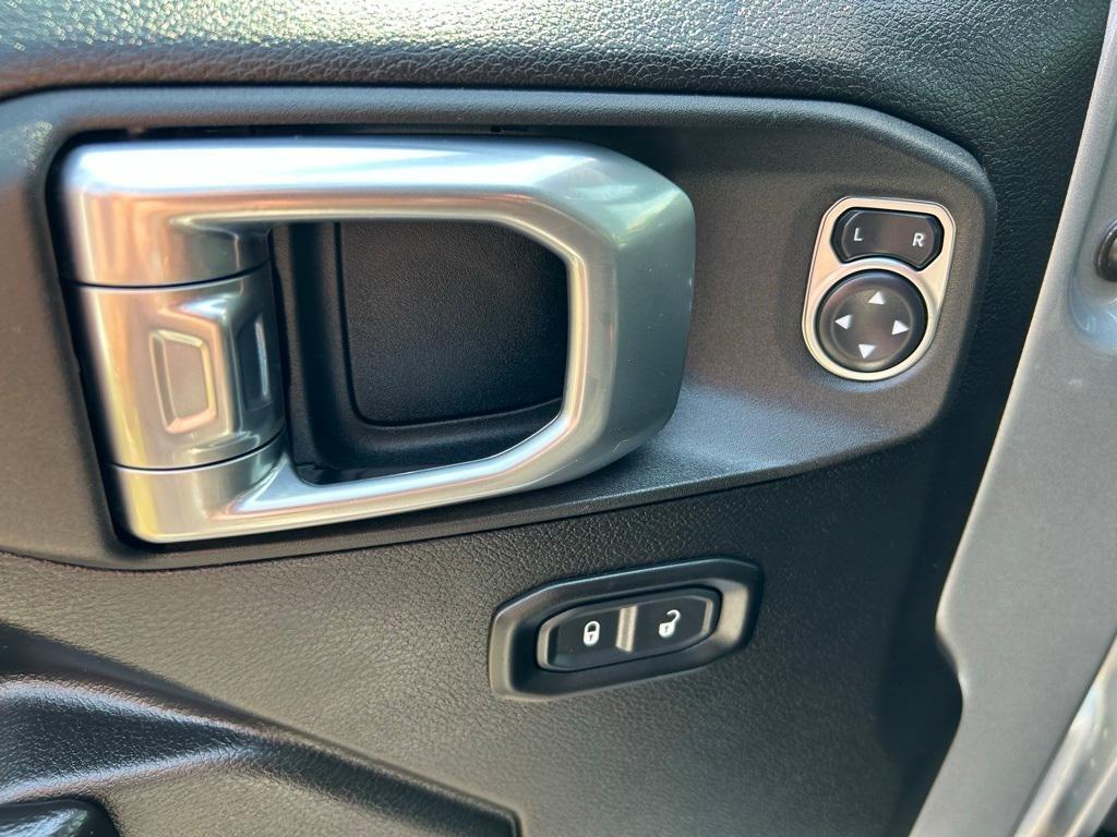 used 2021 Jeep Wrangler Unlimited car, priced at $34,990