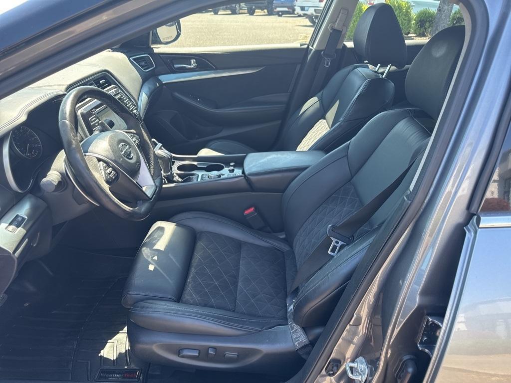 used 2016 Nissan Maxima car