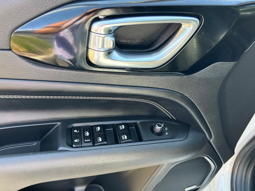 used 2022 Jeep Compass car, priced at $26,420