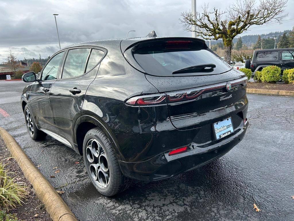 new 2025 Alfa Romeo Tonale car, priced at $39,625