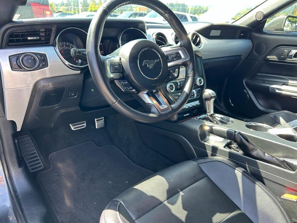 used 2016 Ford Mustang car