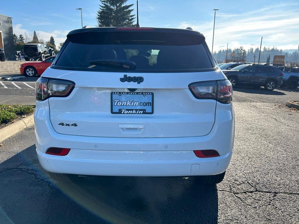 new 2025 Jeep Compass car, priced at $33,992