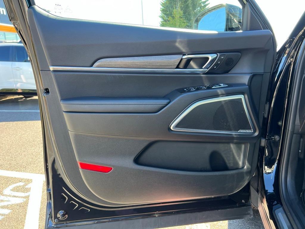 used 2022 Kia Telluride car, priced at $38,900