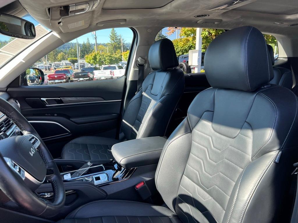 used 2022 Kia Telluride car, priced at $38,900